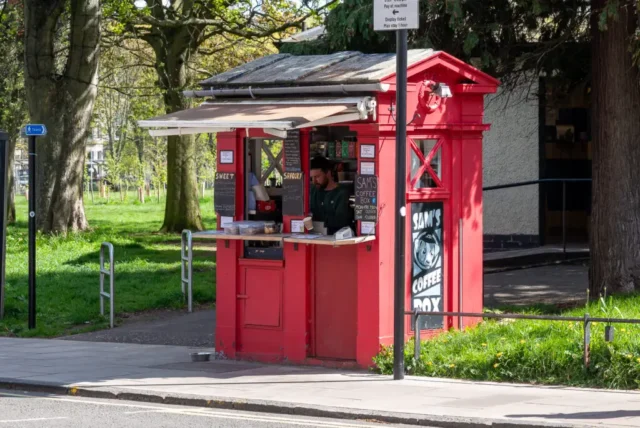 Repurposed Polis box in Bruntsfield, Edinburgh