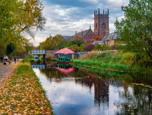 Polwarth Church and Forth Canoe Club HQ, Union canal Edinburgh