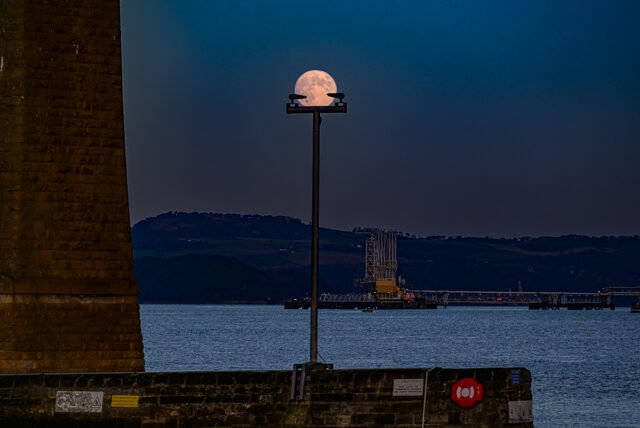 Cold Moon, South Queensferry